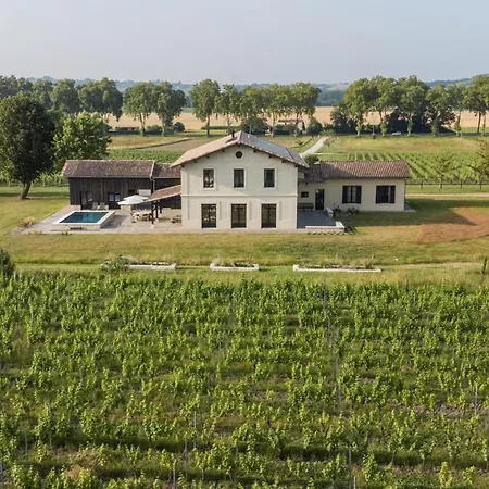 Domaine De Courbon Couette-café *